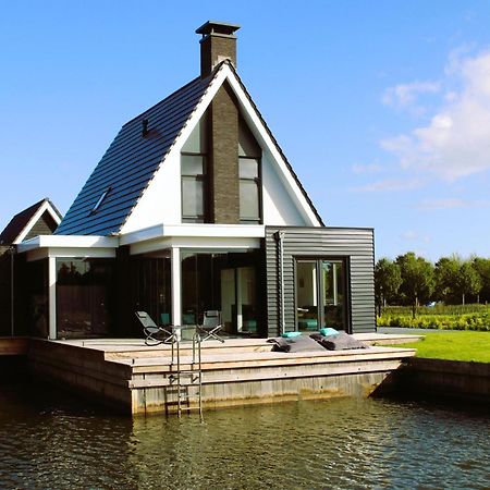 Peaceful Villa On The Water In สตาโวเริน ภายนอก รูปภาพ